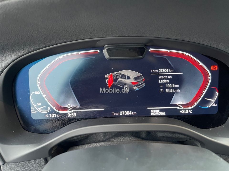 BMW iX3 2023