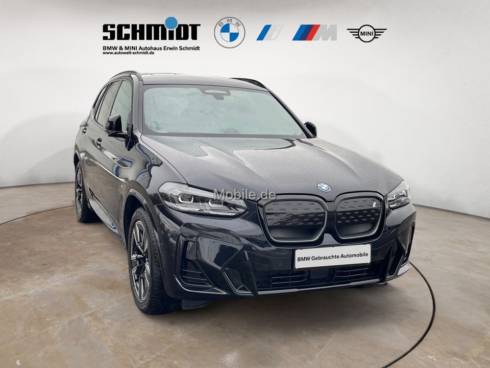 BMW iX3 2023
