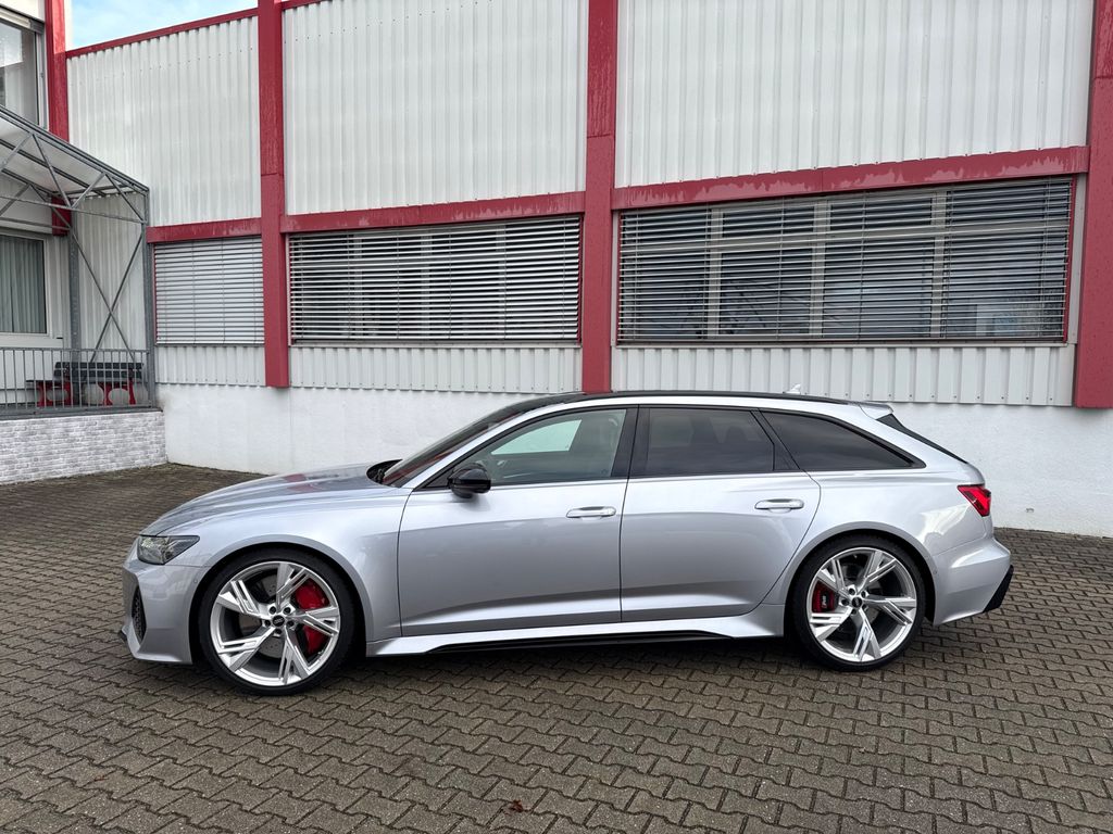 Audi RS6 2022