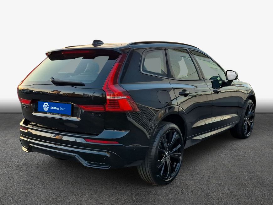 Volvo XC60 2025