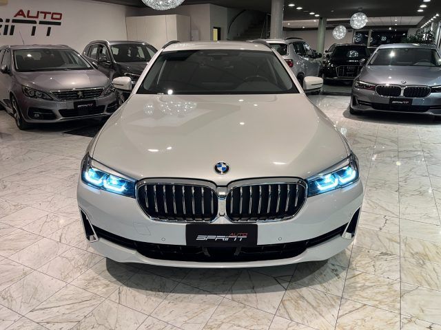 BMW 520 2022