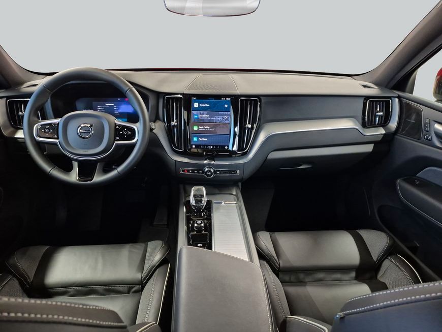 Volvo XC60 2025