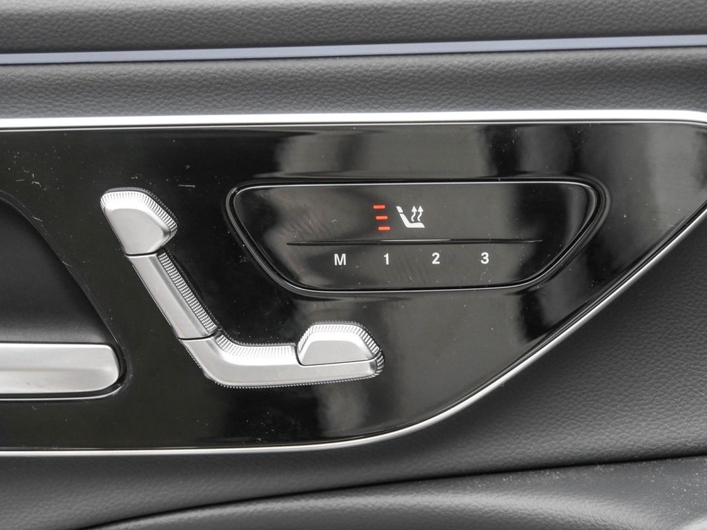 Mercedes-Benz E 300 2024