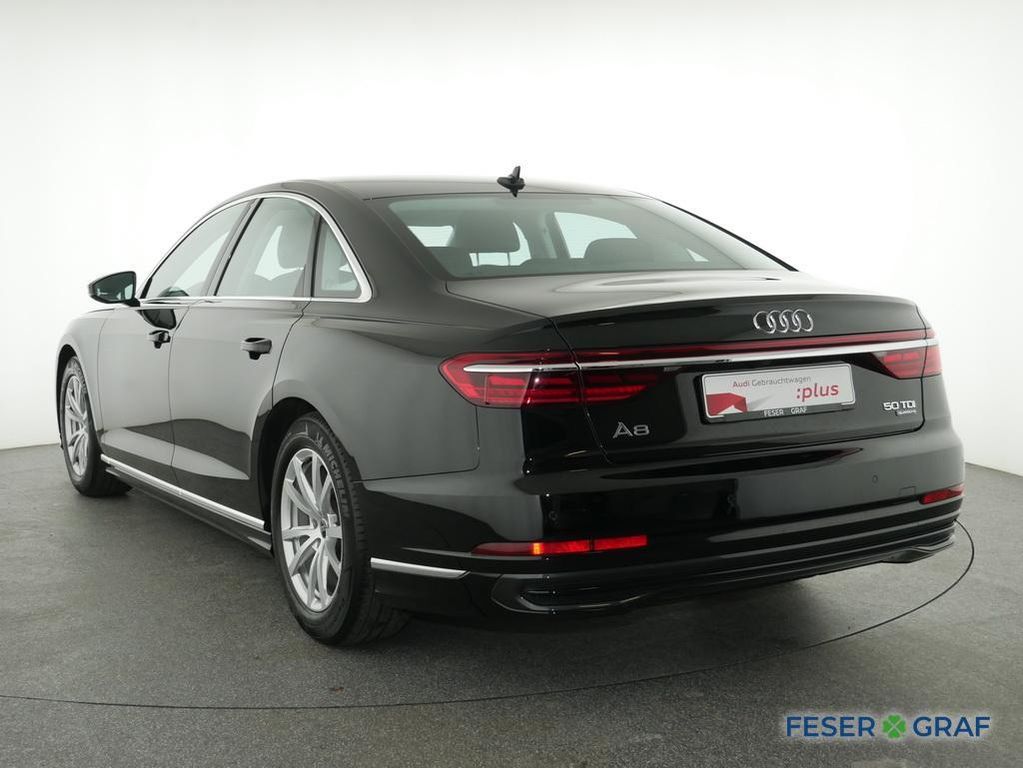 Audi A8 2023