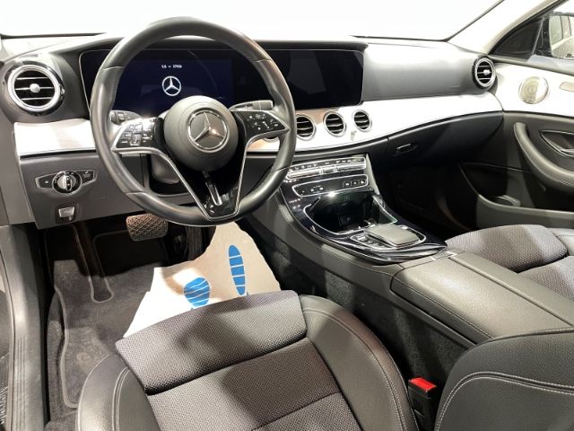 Mercedes-Benz E 220 2022