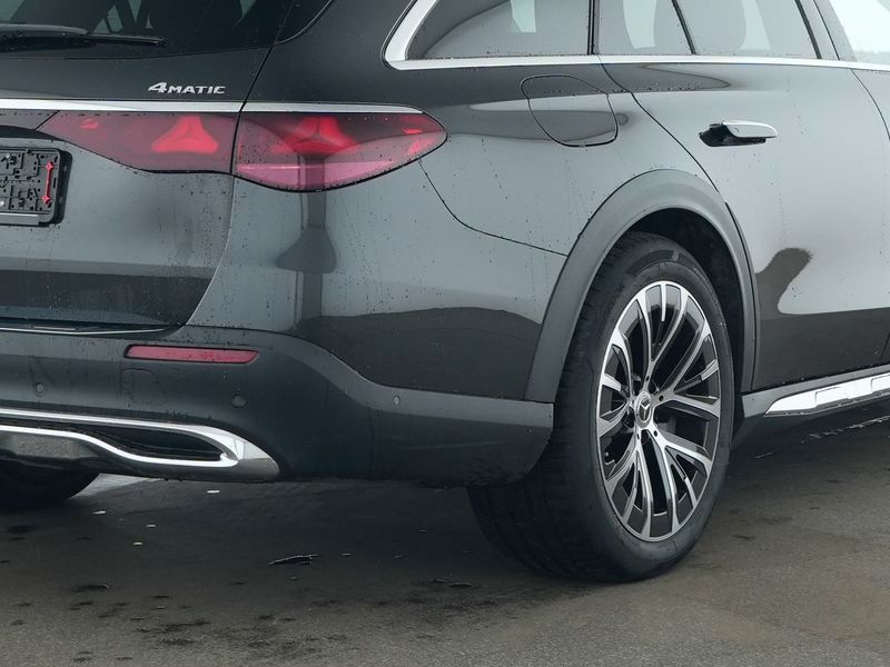 Mercedes-Benz E 300 2024