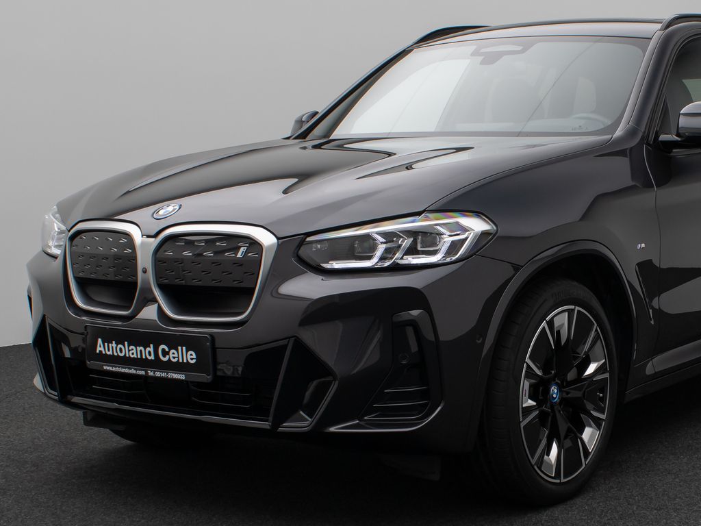 BMW iX3 2022