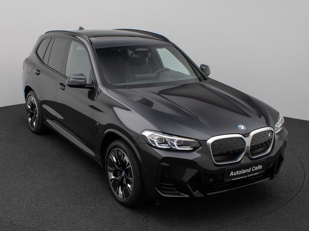 BMW iX3 2022