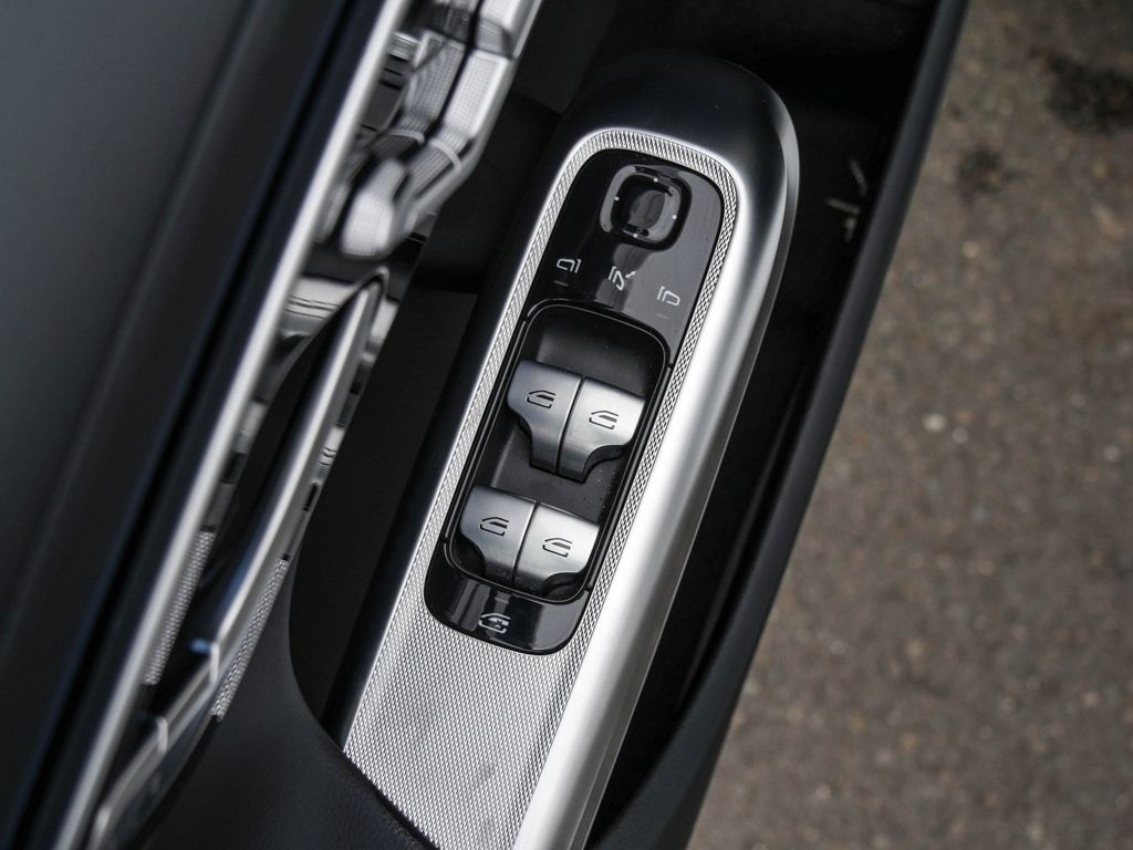 Mercedes-Benz E 300 2024