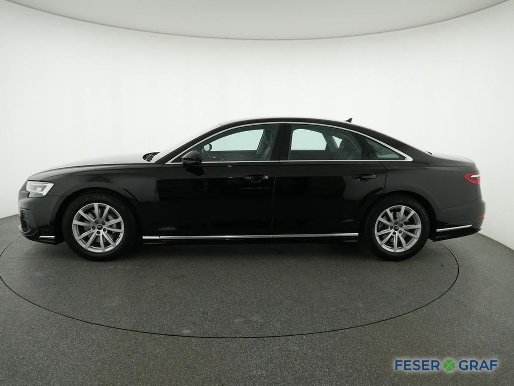 Audi A8 2023