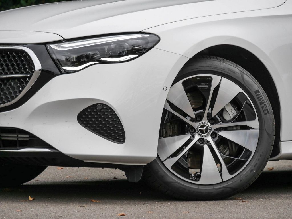 Mercedes-Benz E 300 2024