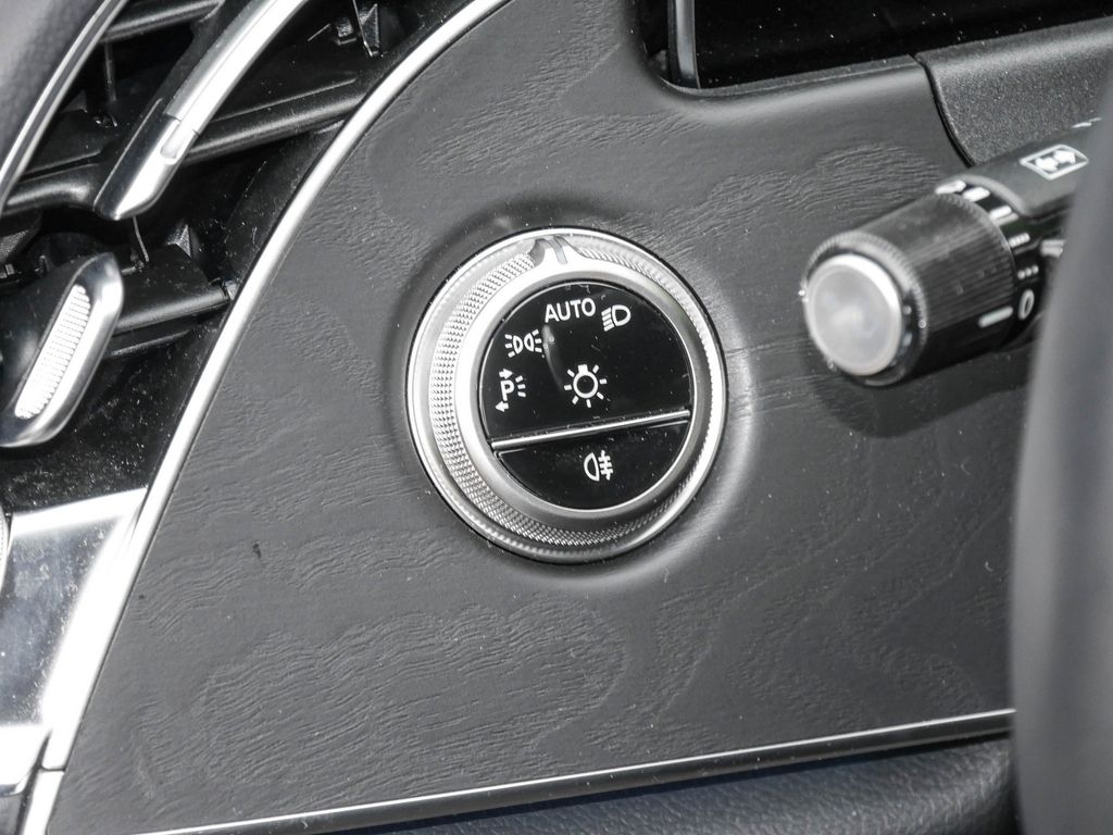 Mercedes-Benz E 300 2024