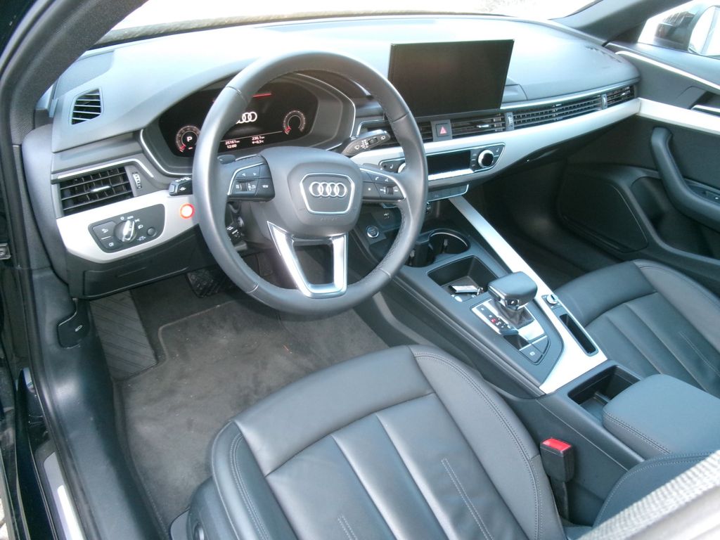 Audi A4 2024