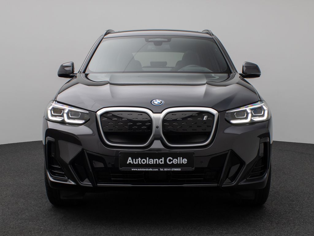 BMW iX3 2022