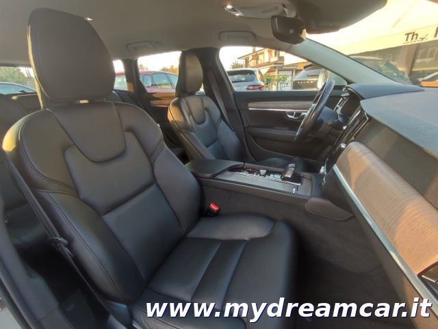 Volvo V90 Cross Country 2021