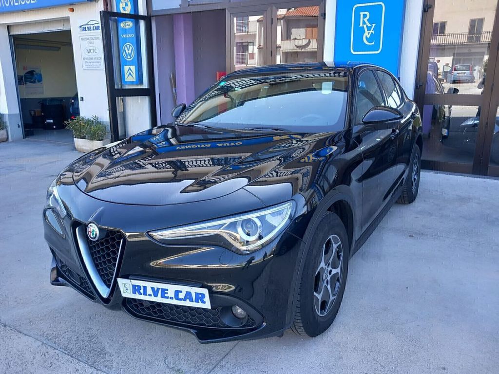 Alfa Romeo Stelvio 2022