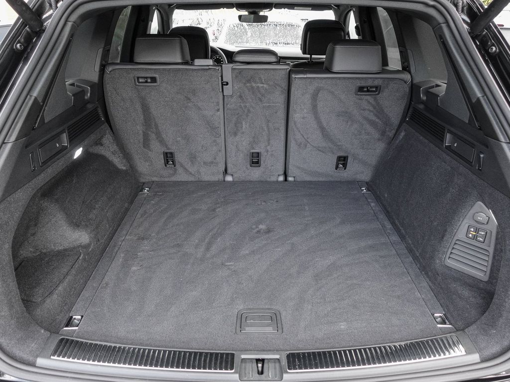Volkswagen Touareg 2025