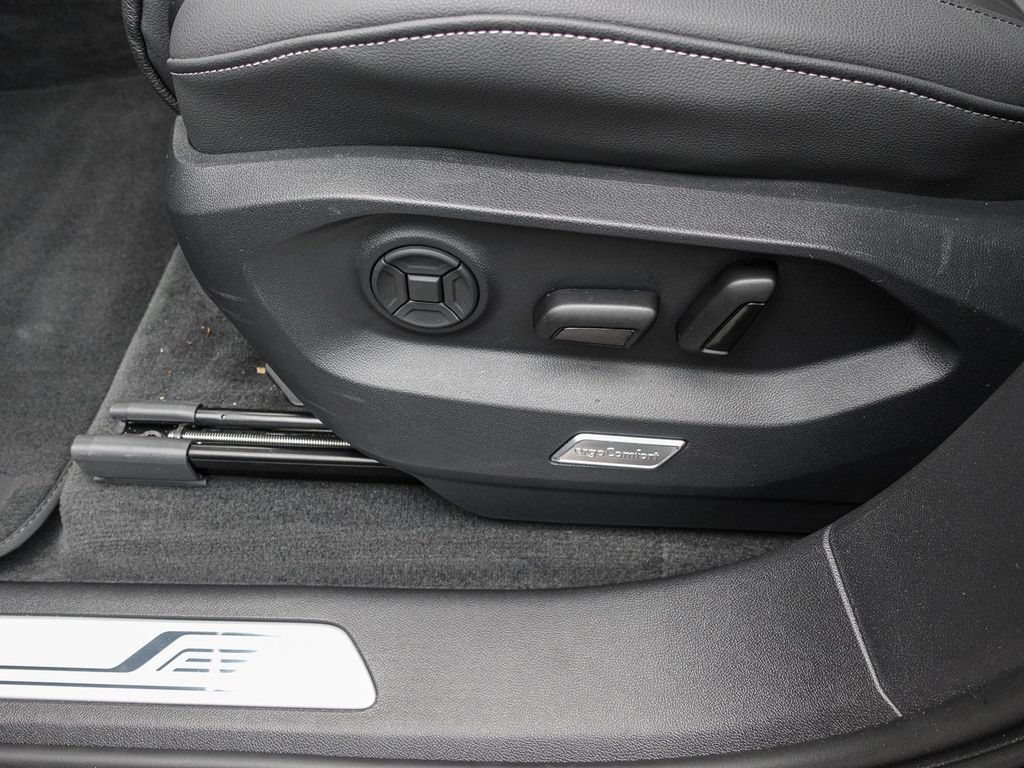Volkswagen Touareg 2025