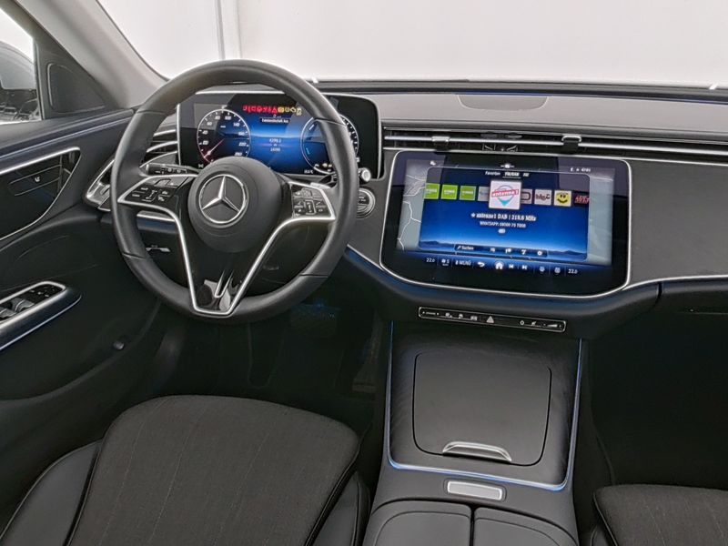 Mercedes-Benz E 300 2024