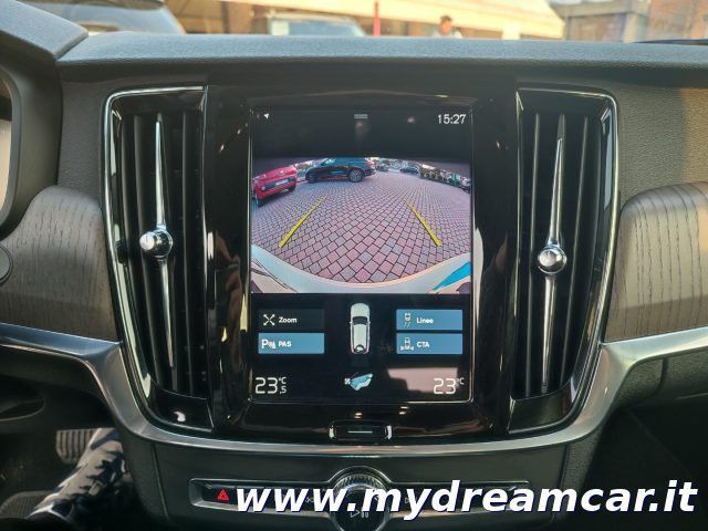 Volvo V90 Cross Country 2021