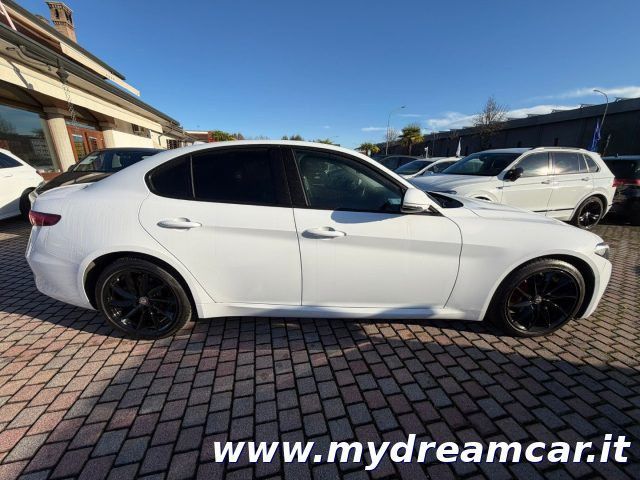 Alfa Romeo Giulia 2021