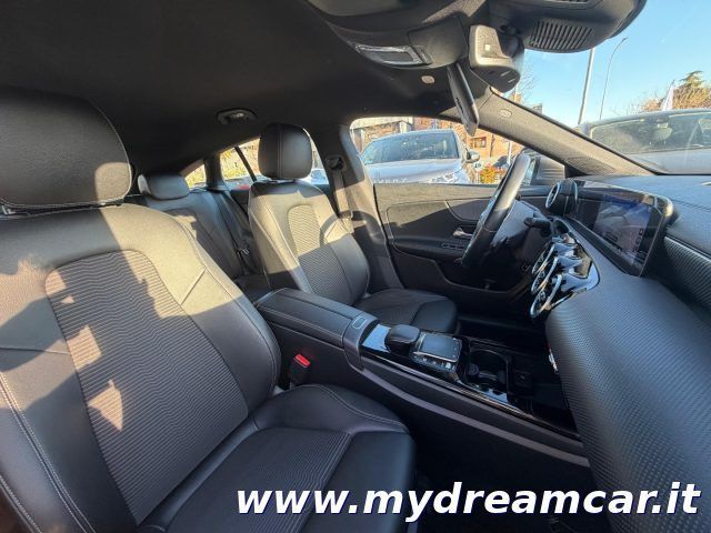 Mercedes-Benz CLA 200 Shooting Brake 2021