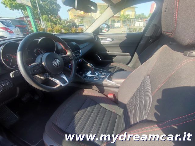 Alfa Romeo Giulia 2021