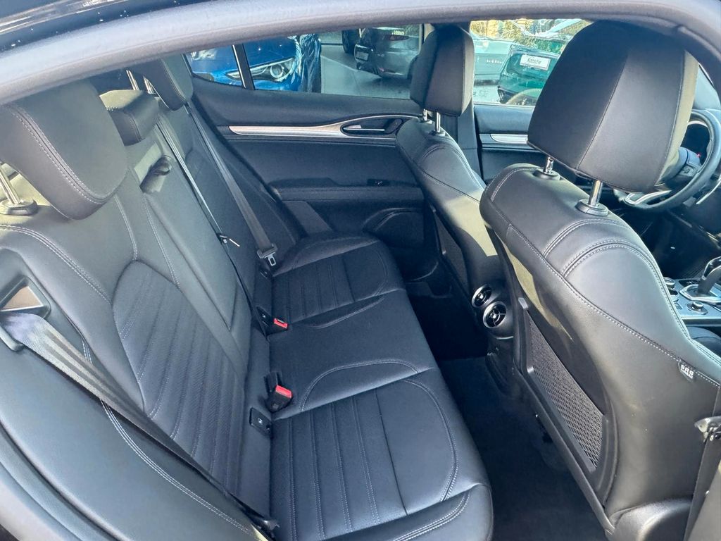 Alfa Romeo Stelvio 2024