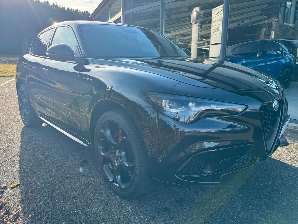 Alfa Romeo Stelvio 2024