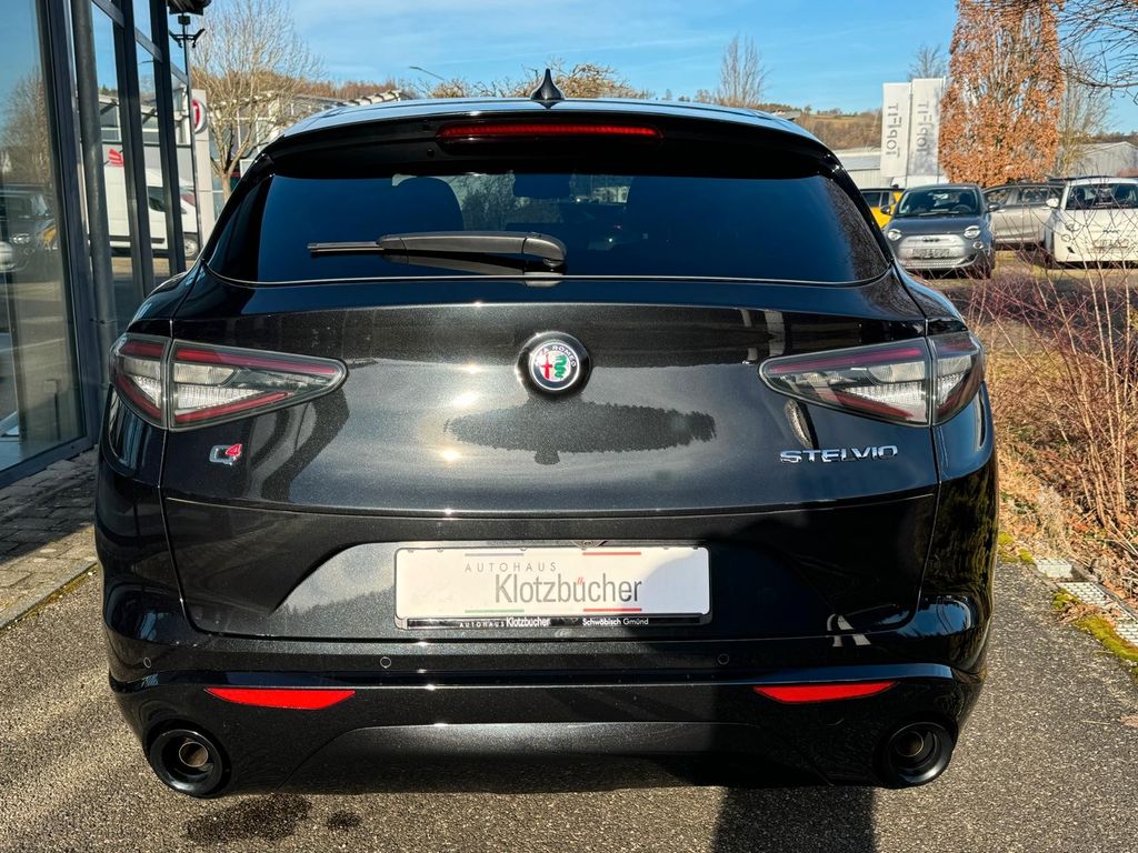 Alfa Romeo Stelvio 2024