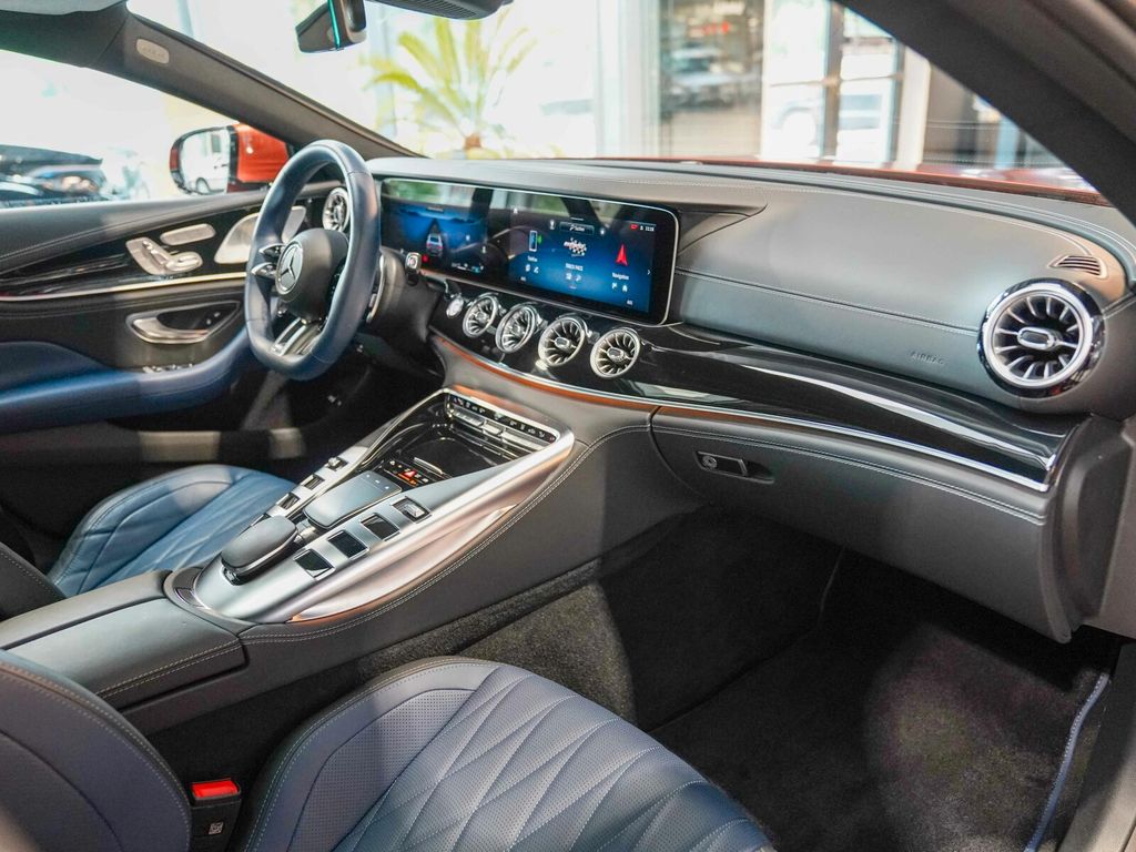 Mercedes-Benz AMG GT 2023