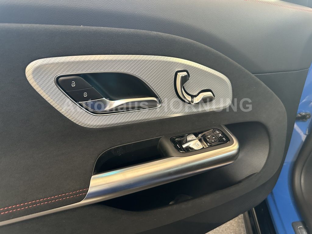 Mercedes-Benz CLA 350 2025