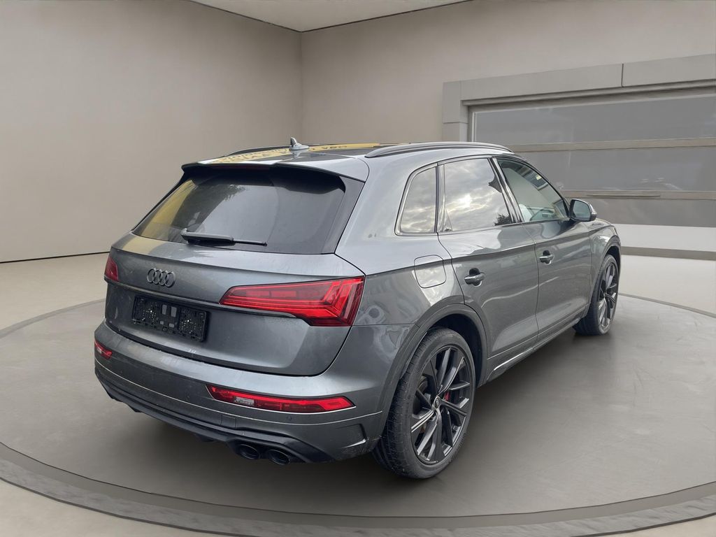 Audi SQ5 2024