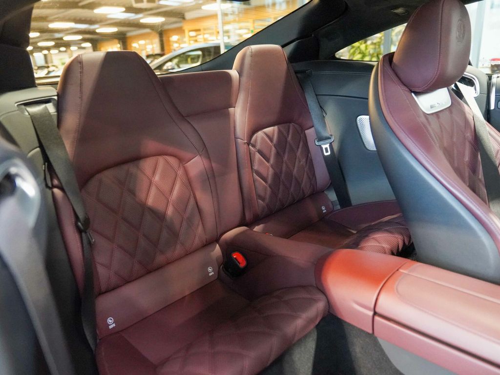 Mercedes-Benz AMG GT 2024