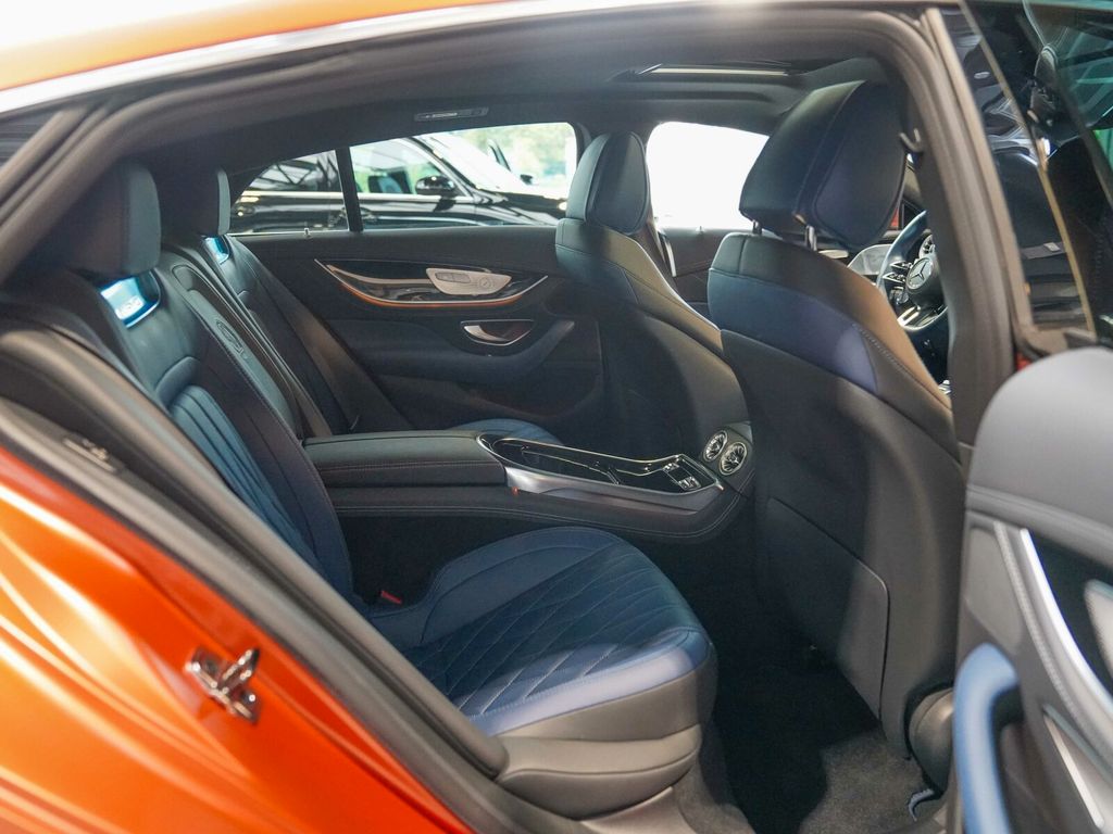 Mercedes-Benz AMG GT 2023