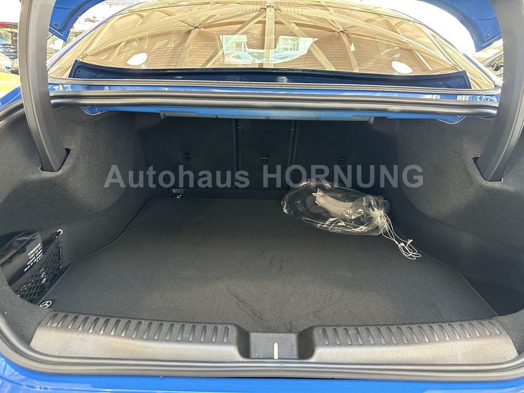 Mercedes-Benz CLA 350 2025