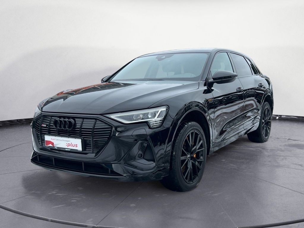 Audi e-tron 2023