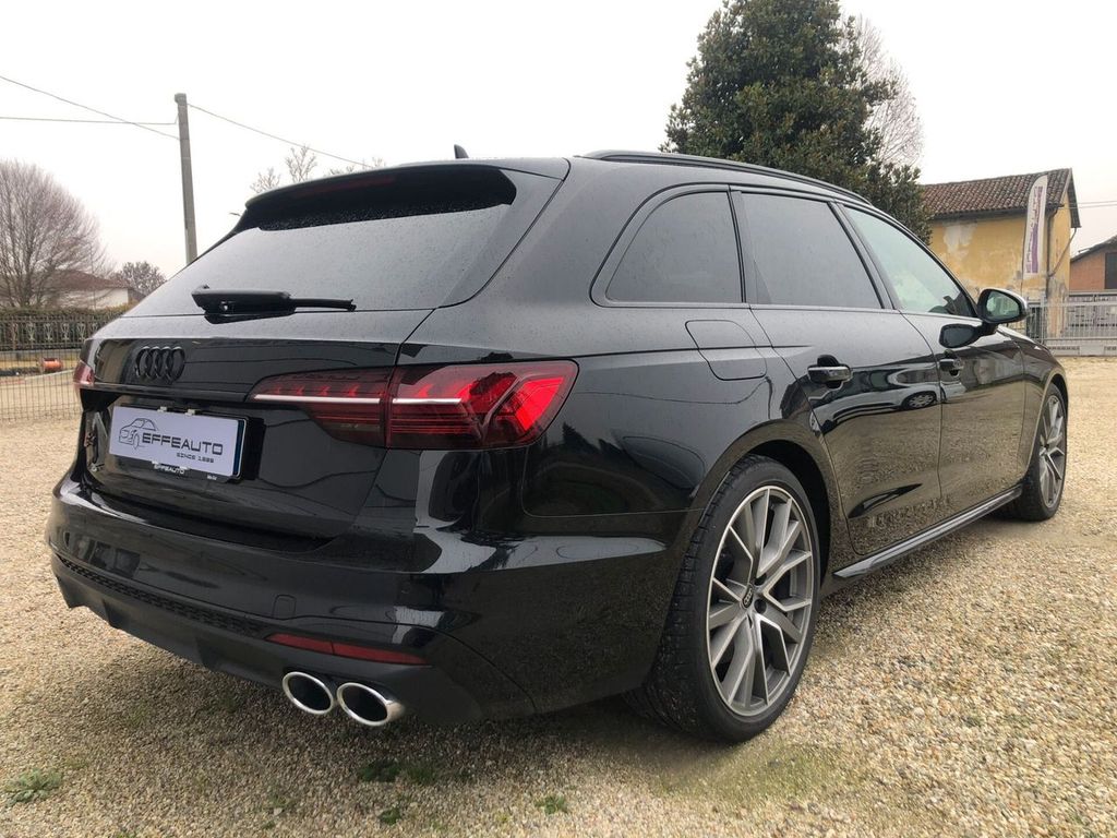 Audi A4 2024
