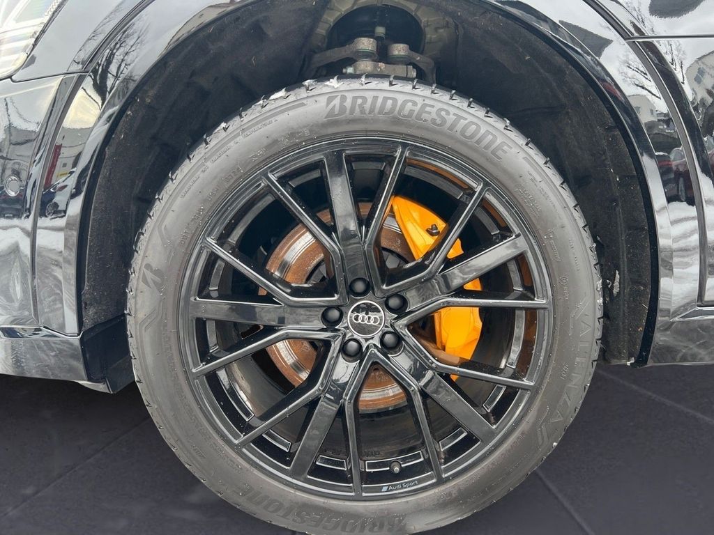 Audi e-tron 2023