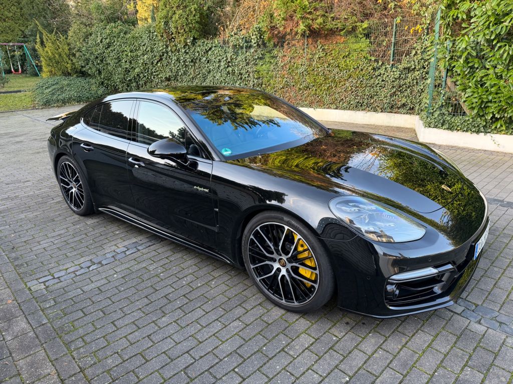 Porsche Panamera 2019