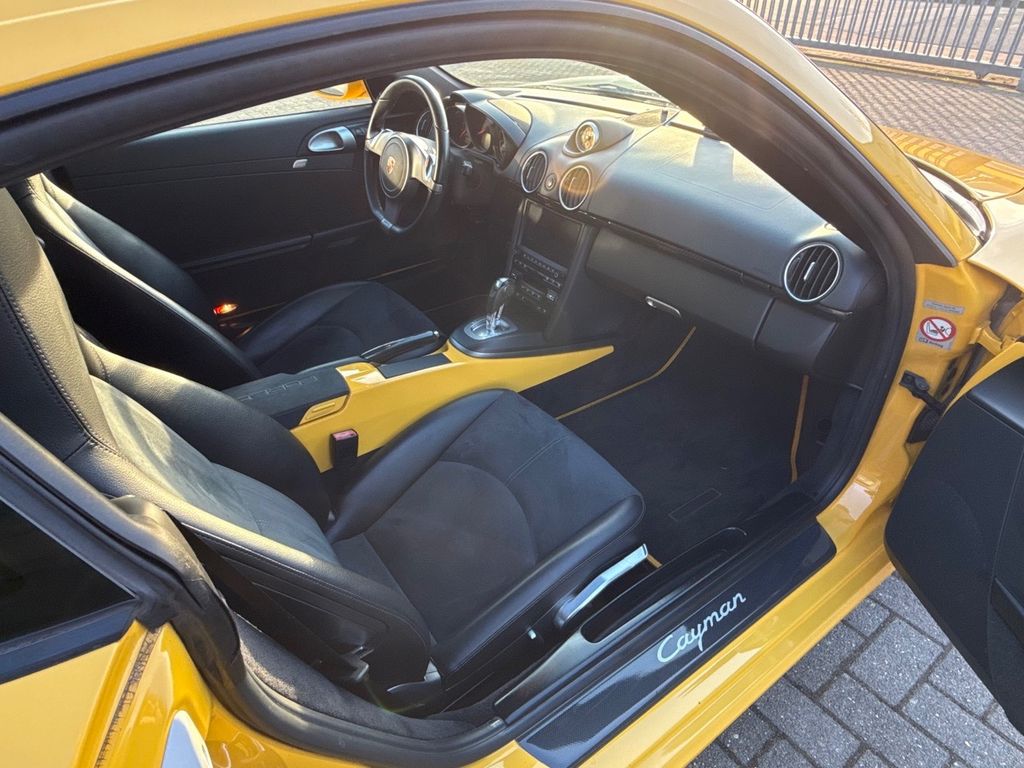 Porsche Cayman 2009