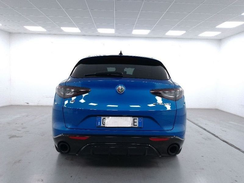 Alfa Romeo Stelvio 2024