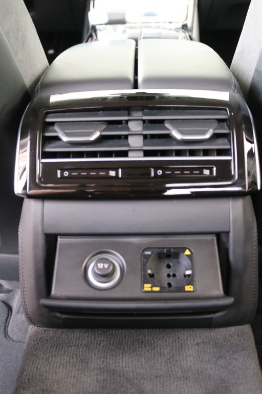Audi A8 2024