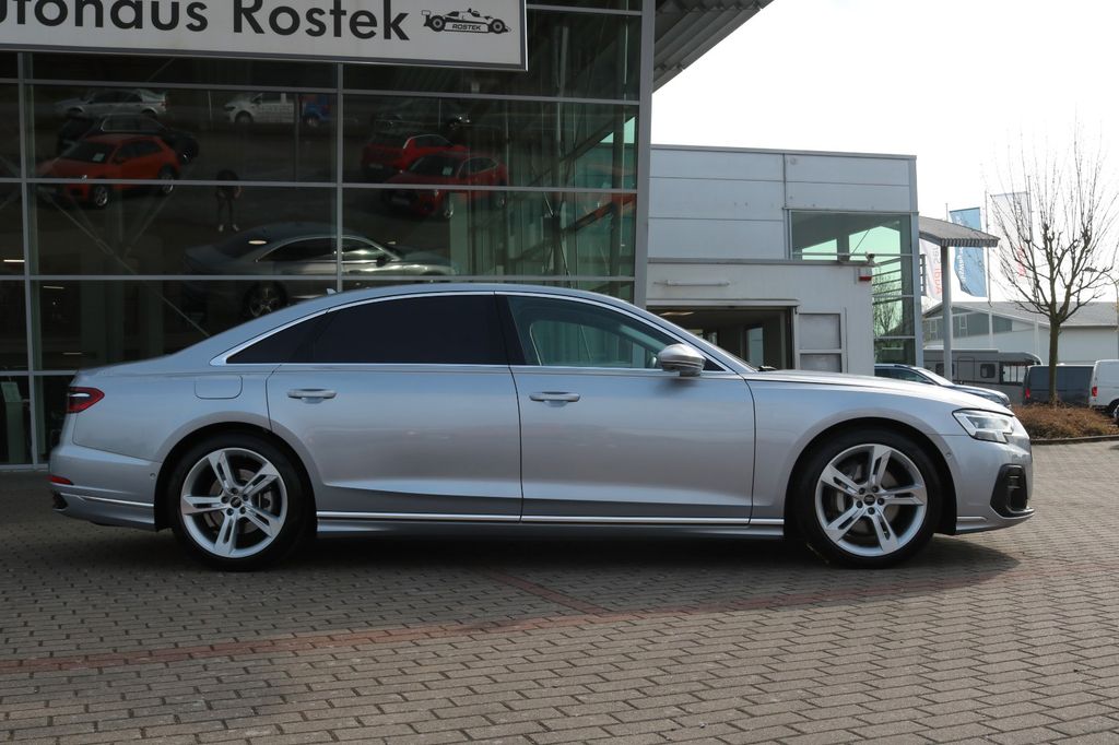 Audi A8 2024