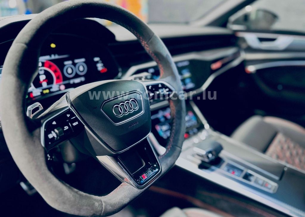 Audi RS6 2025