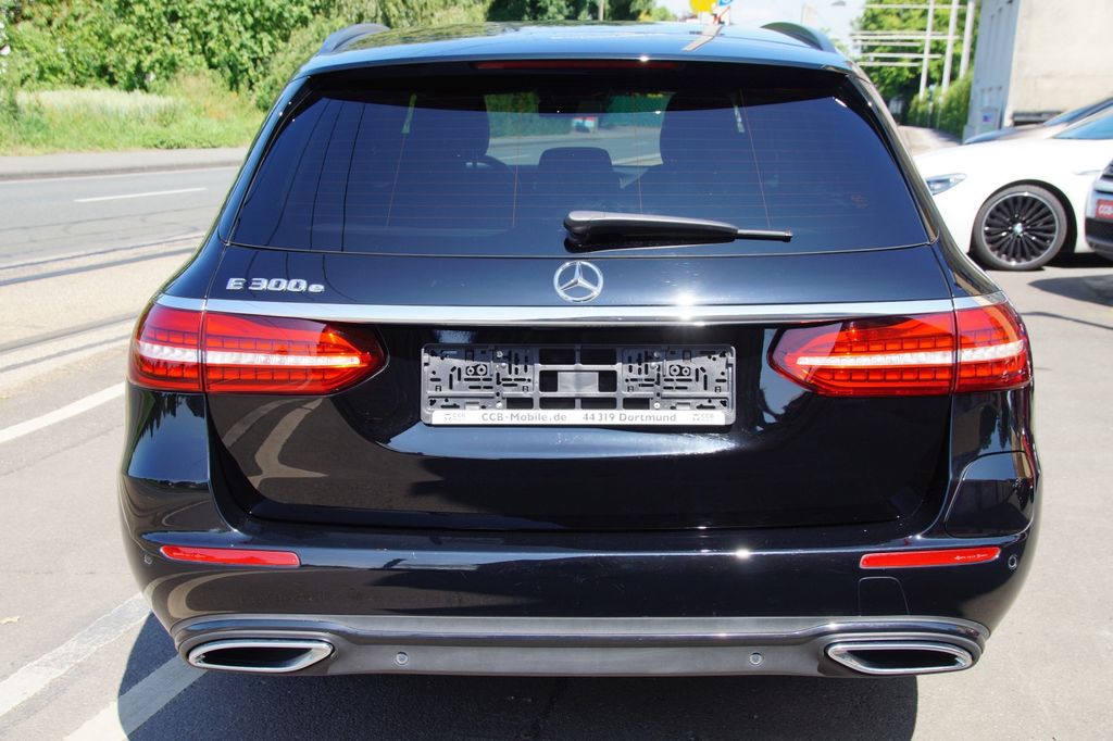 Mercedes-Benz E 300 2022