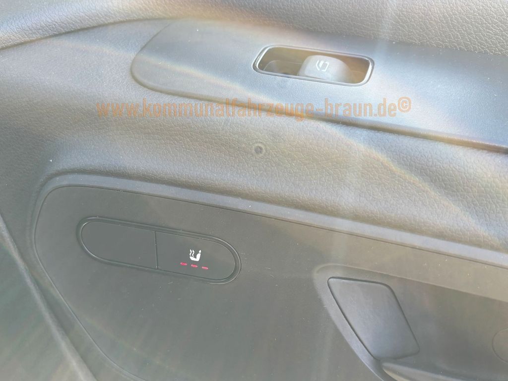 Mercedes-Benz Sprinter 2024