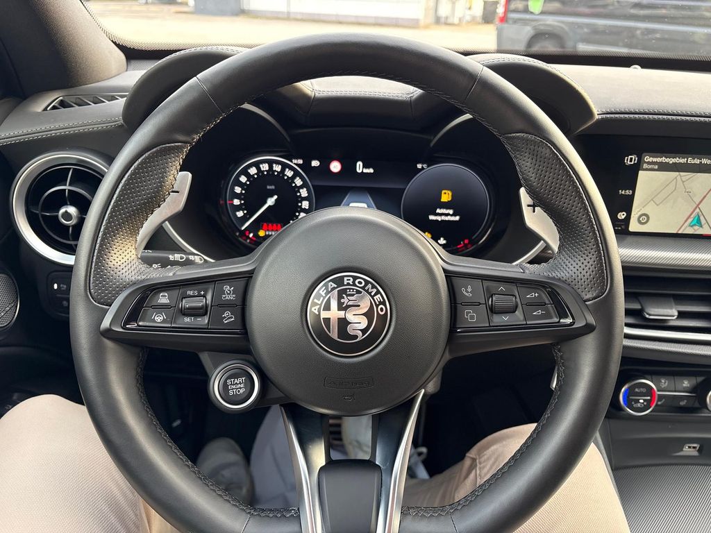 Alfa Romeo Stelvio 2024