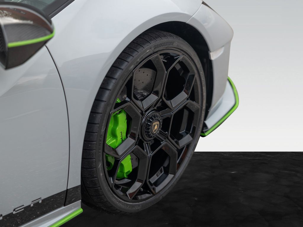 Lamborghini Huracán 2024