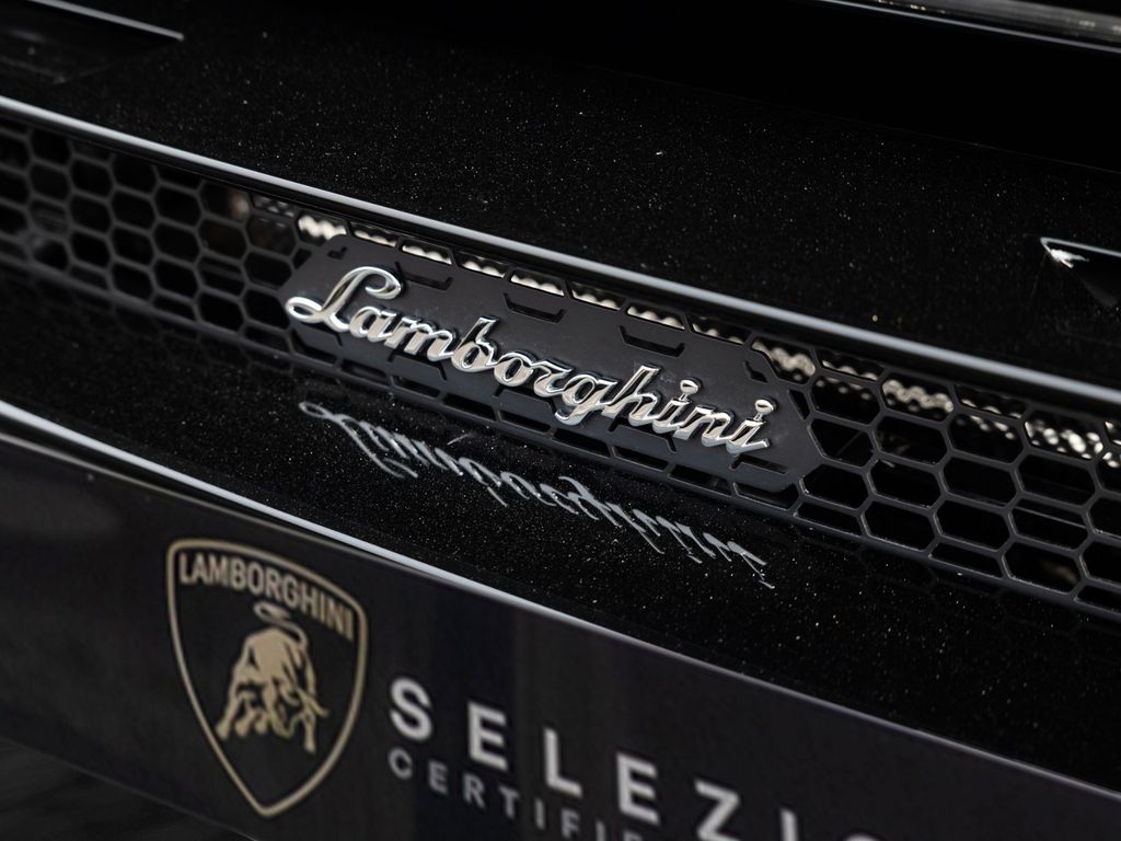 Lamborghini Huracán 2024
